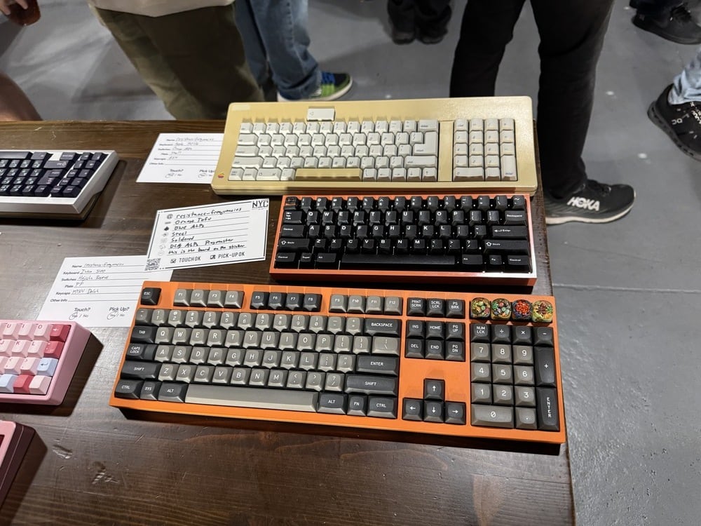 Image of a keyboard meetup